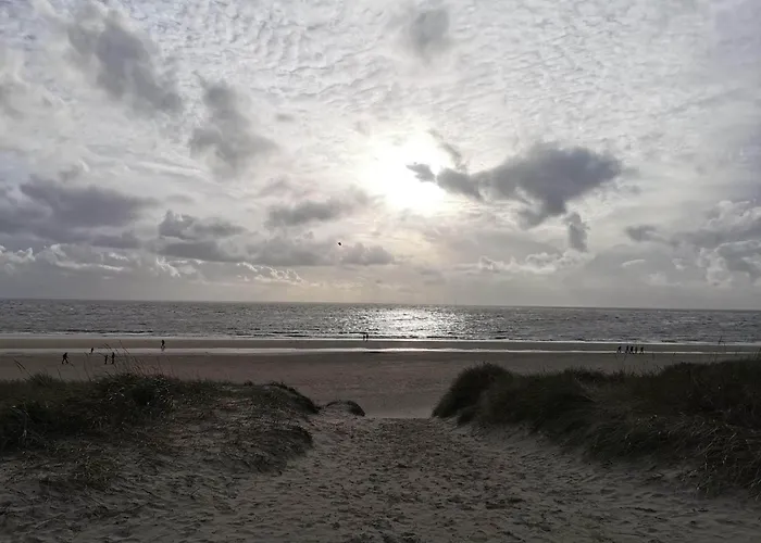 4 Person In Блаванн